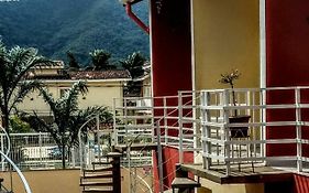 Apartamentos em Maranduba - Ubatuba